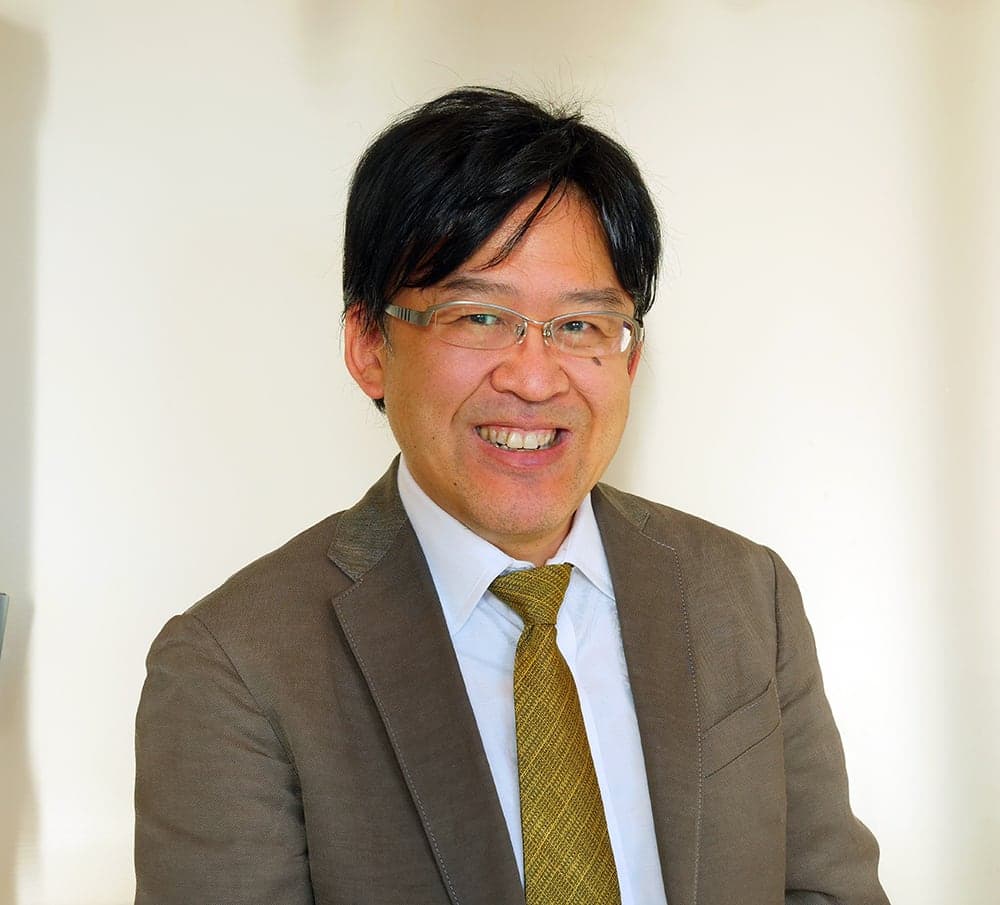 Dr. Yoshi Terauchi